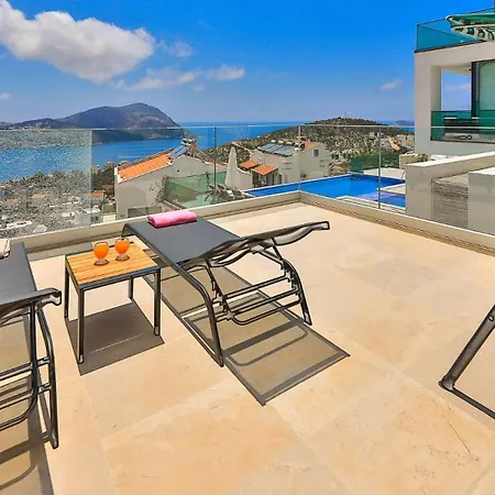 Seaview Luxury - Private Pool 卡尔坎